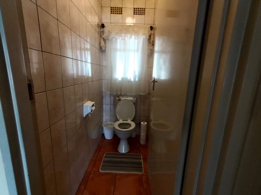 3 Bedroom Property for Sale in Protea Park North West